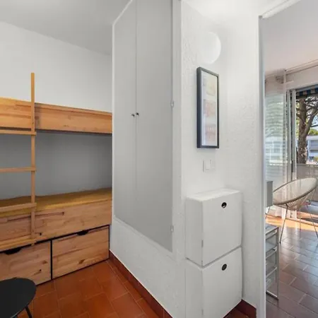 Studio For 4 People Daire *